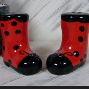 Cracker Barrel Red and Black Rain Boot Shakers